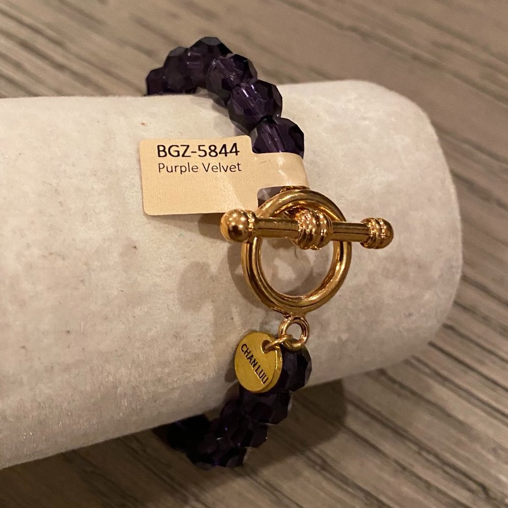 New Authentic Chan Luu Swarovski Crystal Toggle Stretch Bracelet